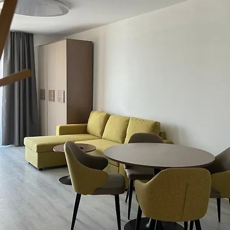 Fregatt 308 דירה