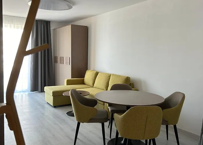 Fregatt 308 דירה